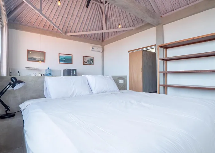 007 Surfhouse Bali Hotel Uluwatu (Bali)